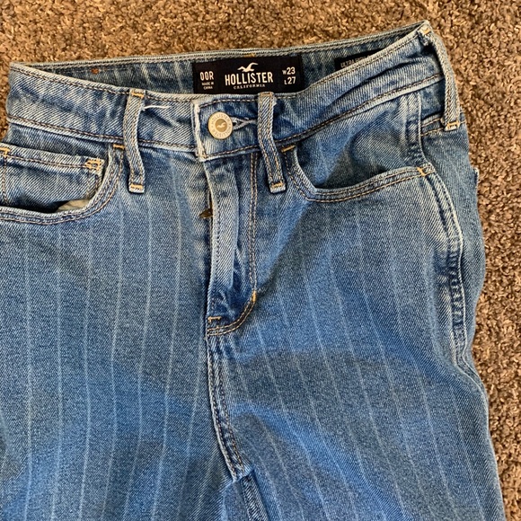 Hollisters stripped mom jeans - Picture 3 of 3